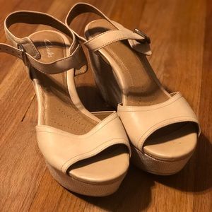Clark’s platform wedges